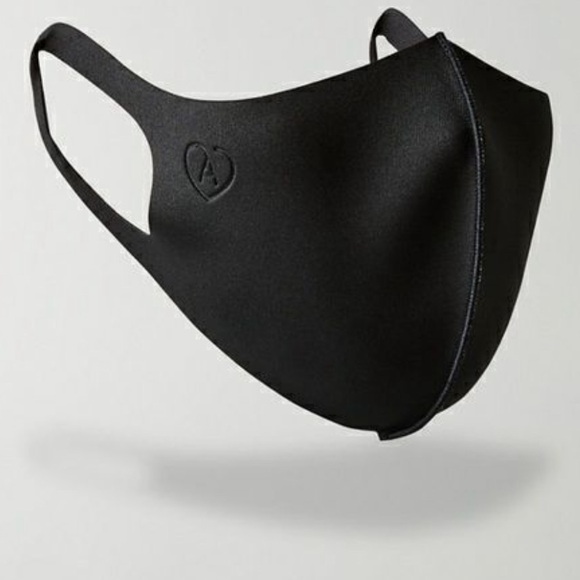 NEW Aritzia Mask - Picture 3 of 3